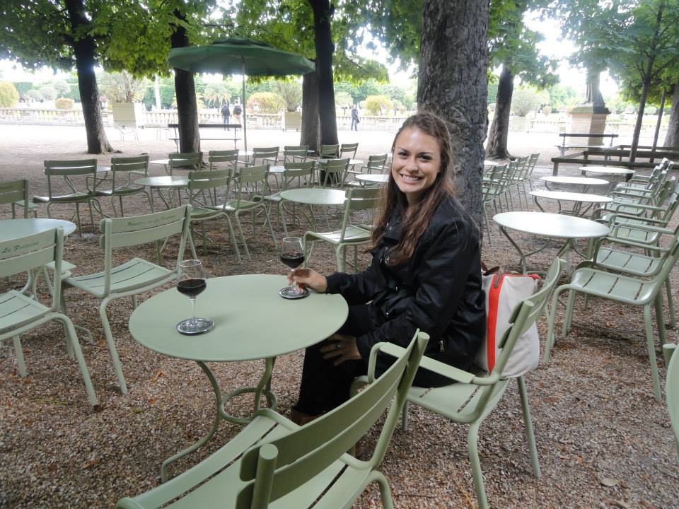 Lauren in Paris.