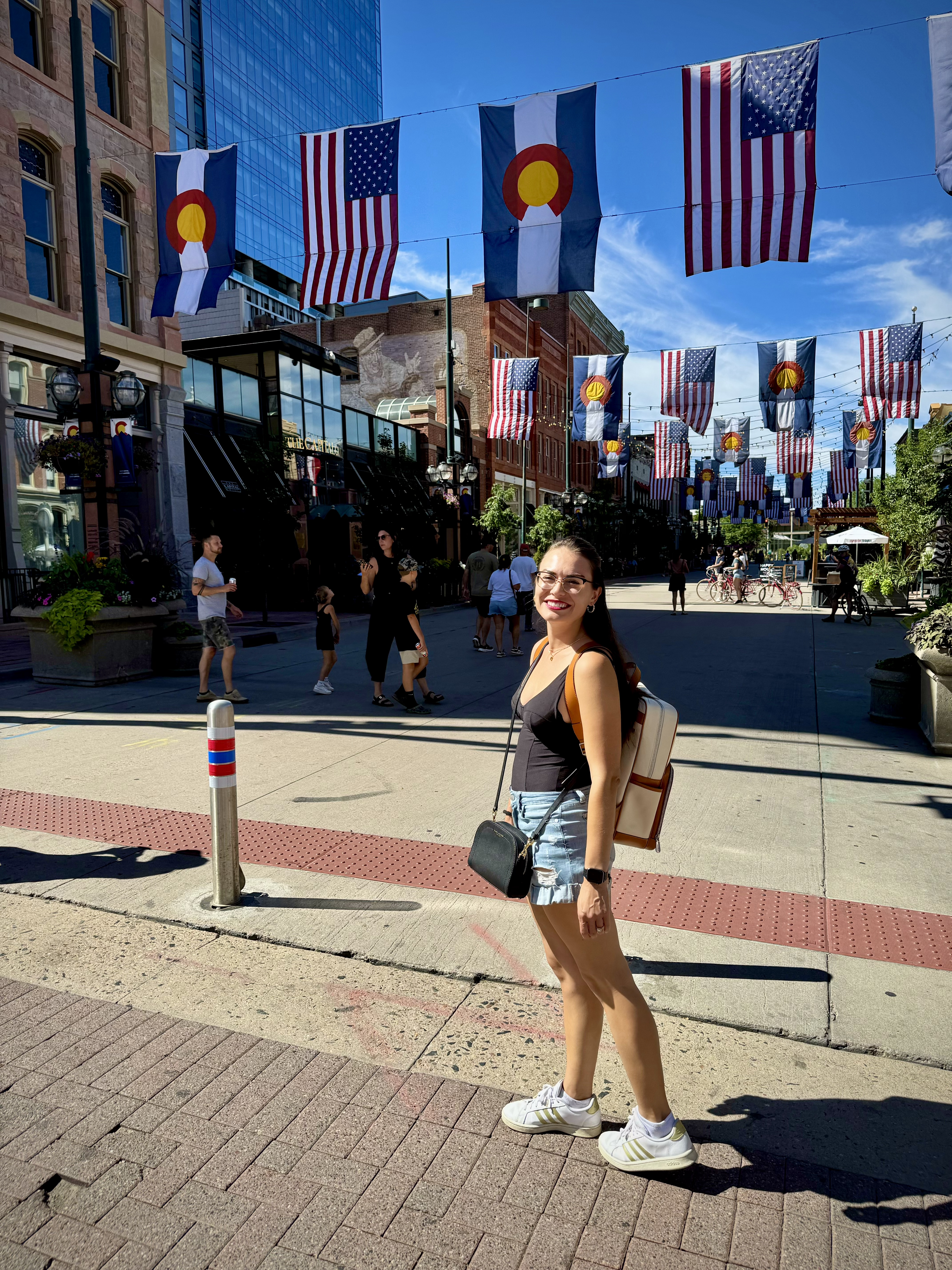 Walking to Larimer Square.
